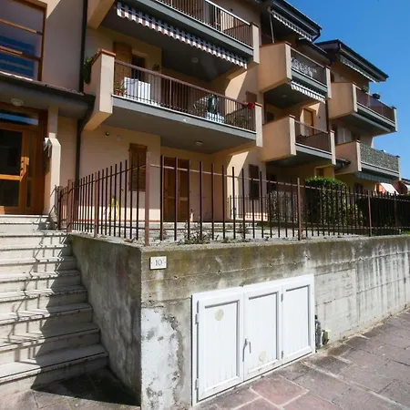Apartment N34 - Numana, Ampio Trilocale Con Terrazzo